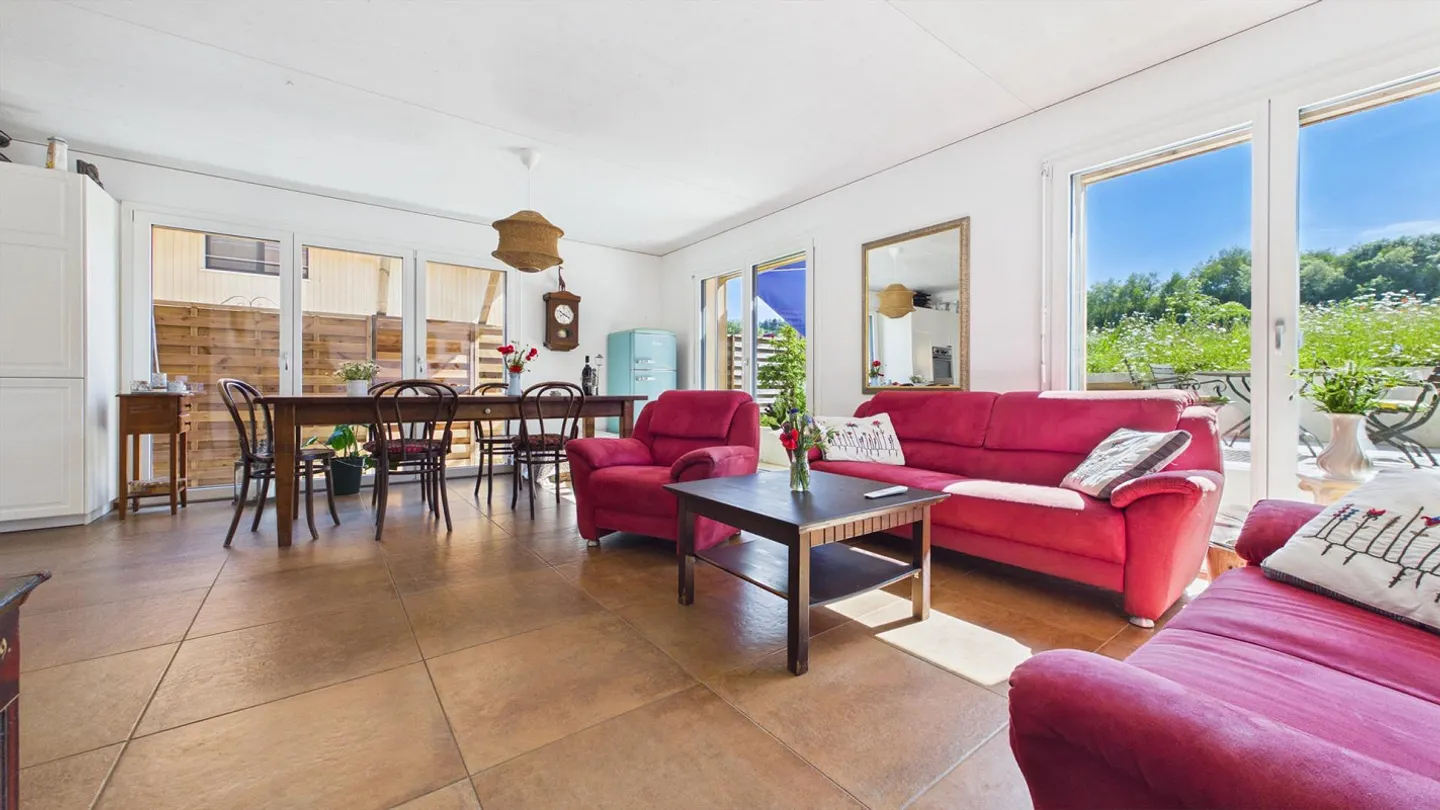 Plenty of Space on All Levels – 5.5-Room House with a View of the Green - Photo 6 of 7