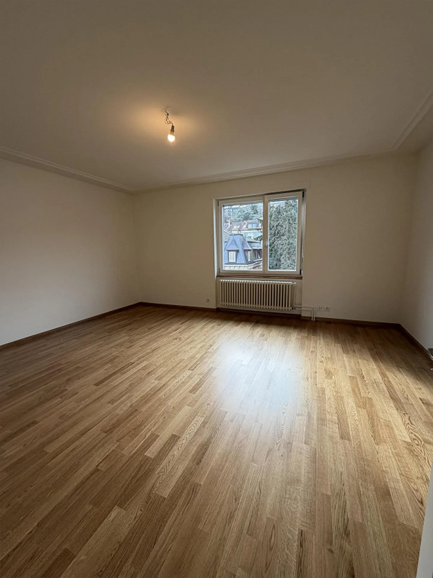 Appartamento cooperativo di 5 stanze al 4° piano - Foto 6 di 11