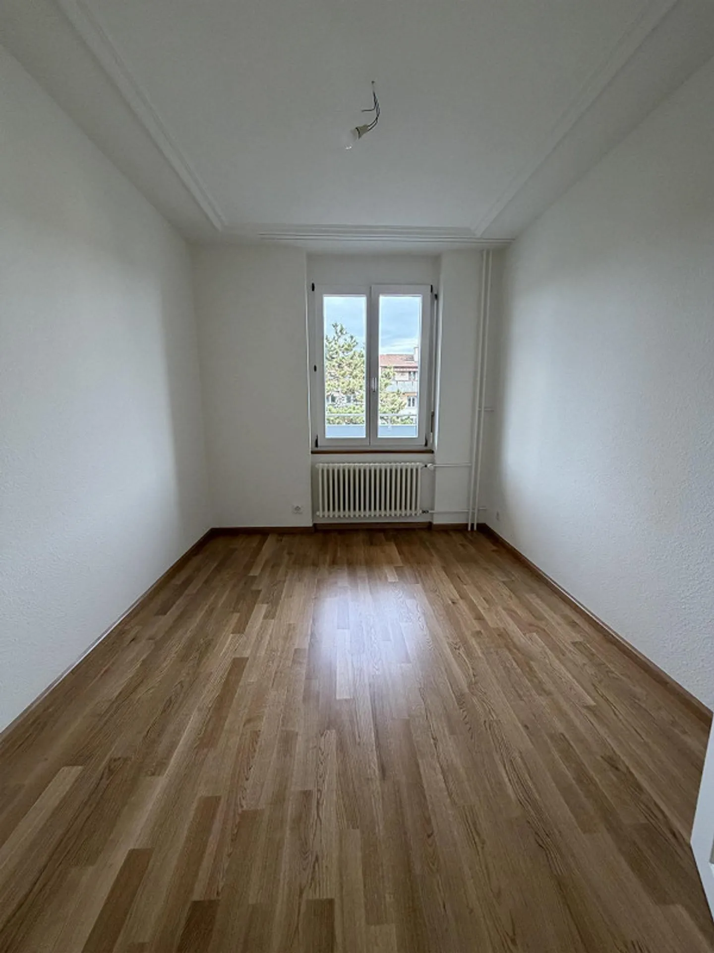 Appartamento cooperativo di 5 stanze al 4° piano - Foto 10 di 11