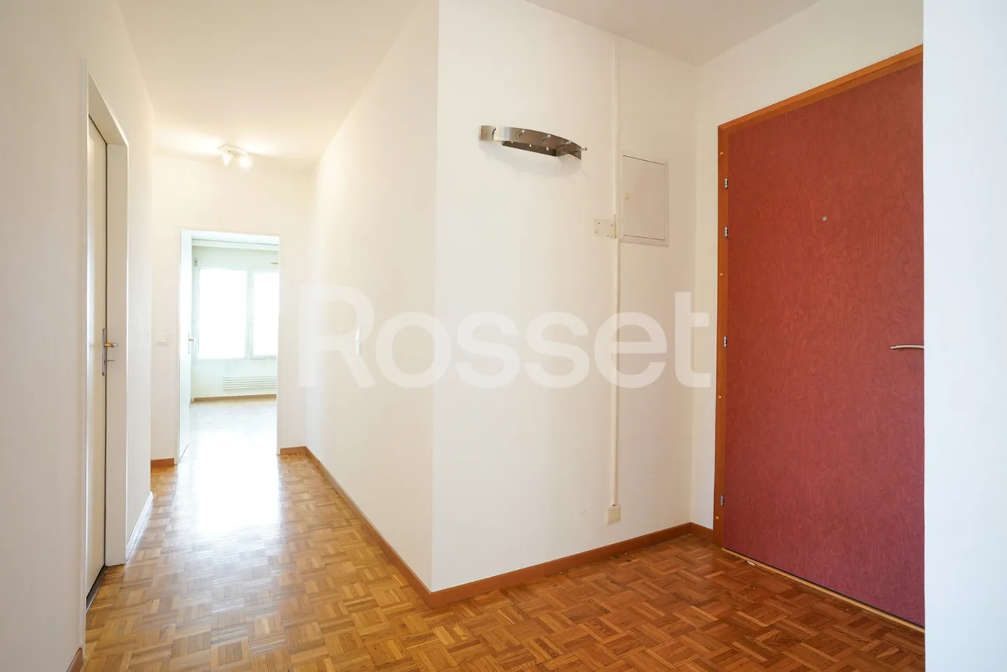 Appartement exclusif avec terrasse - Photo 2 sur 12