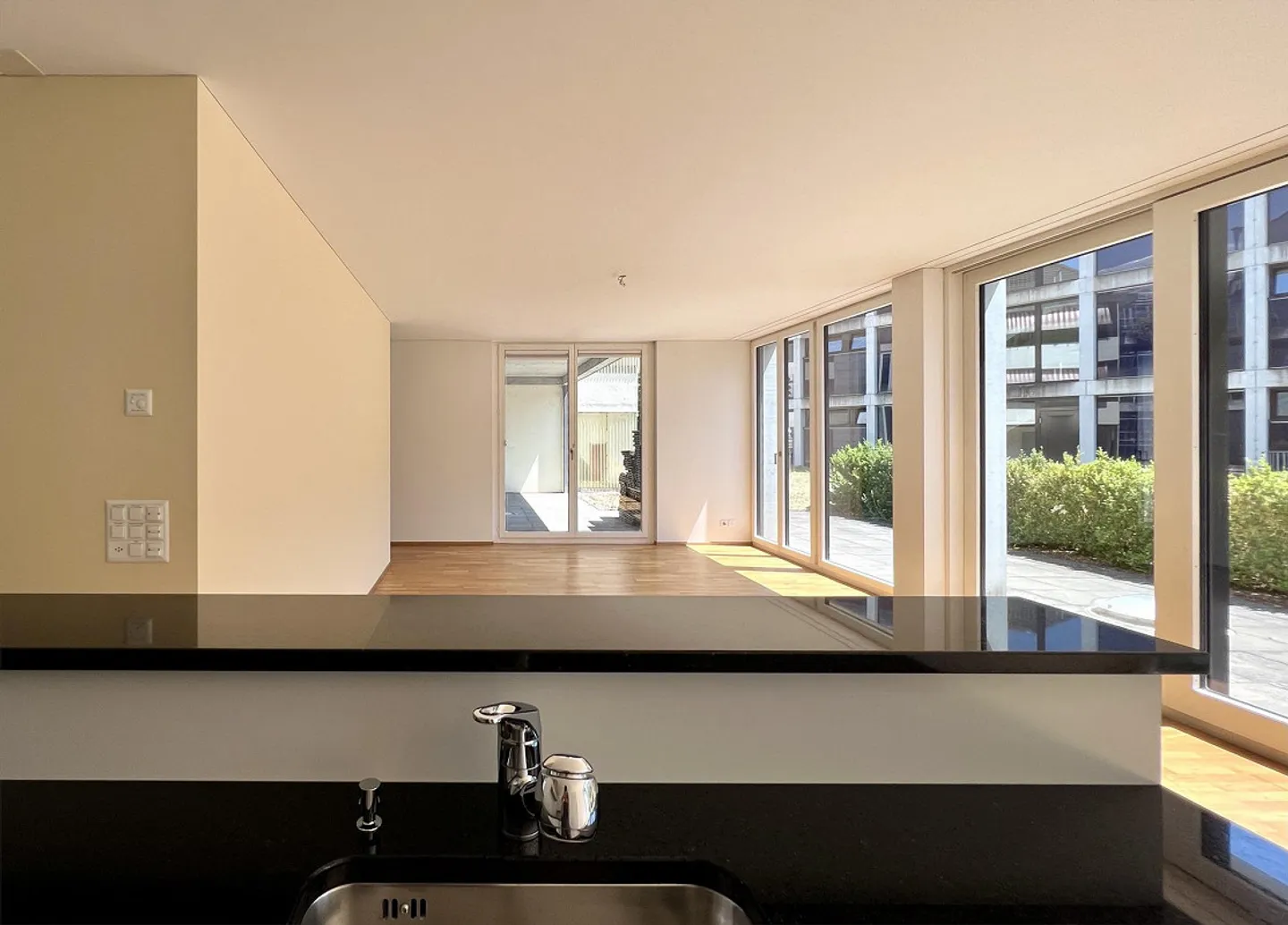 Living quietly in a central location - Photo 1 of 5