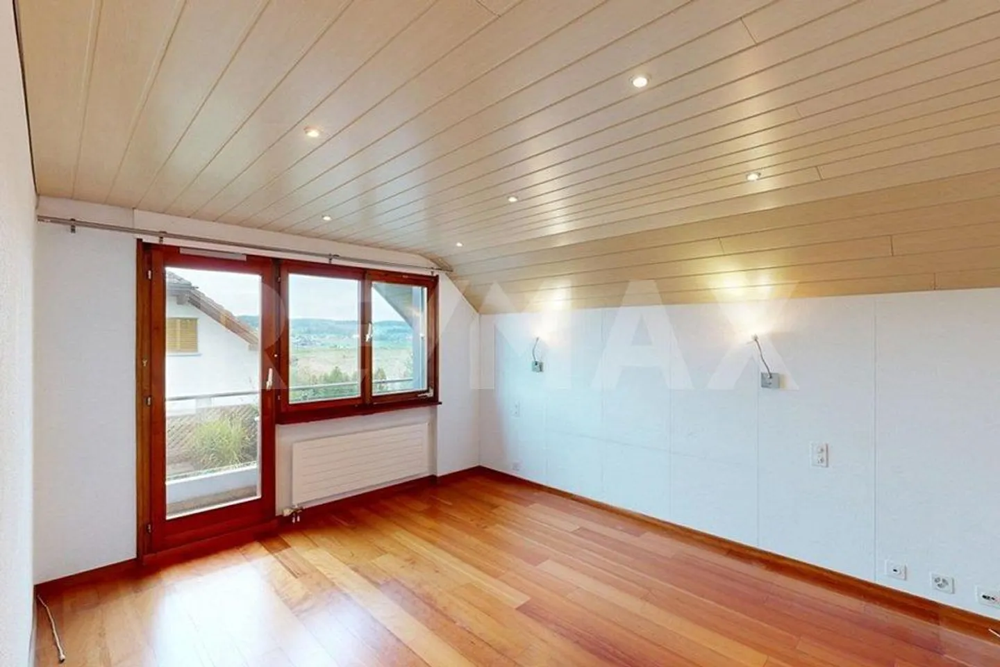 5.5 Room Single-Family House on the Edge of the Building Zone - Photo 8 of 13