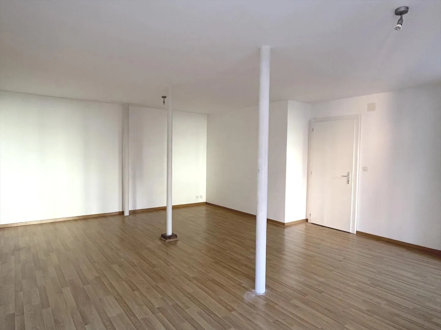 Spazioso appartamento di 3.5 locali nella città vecchia di Montreux. - Foto 6 di 8