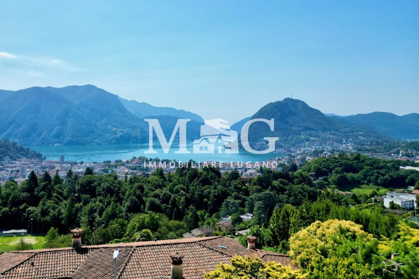 Lugano : Villa avec jardin privé et vue imprenable sur le lac - Photo 2 sur 17