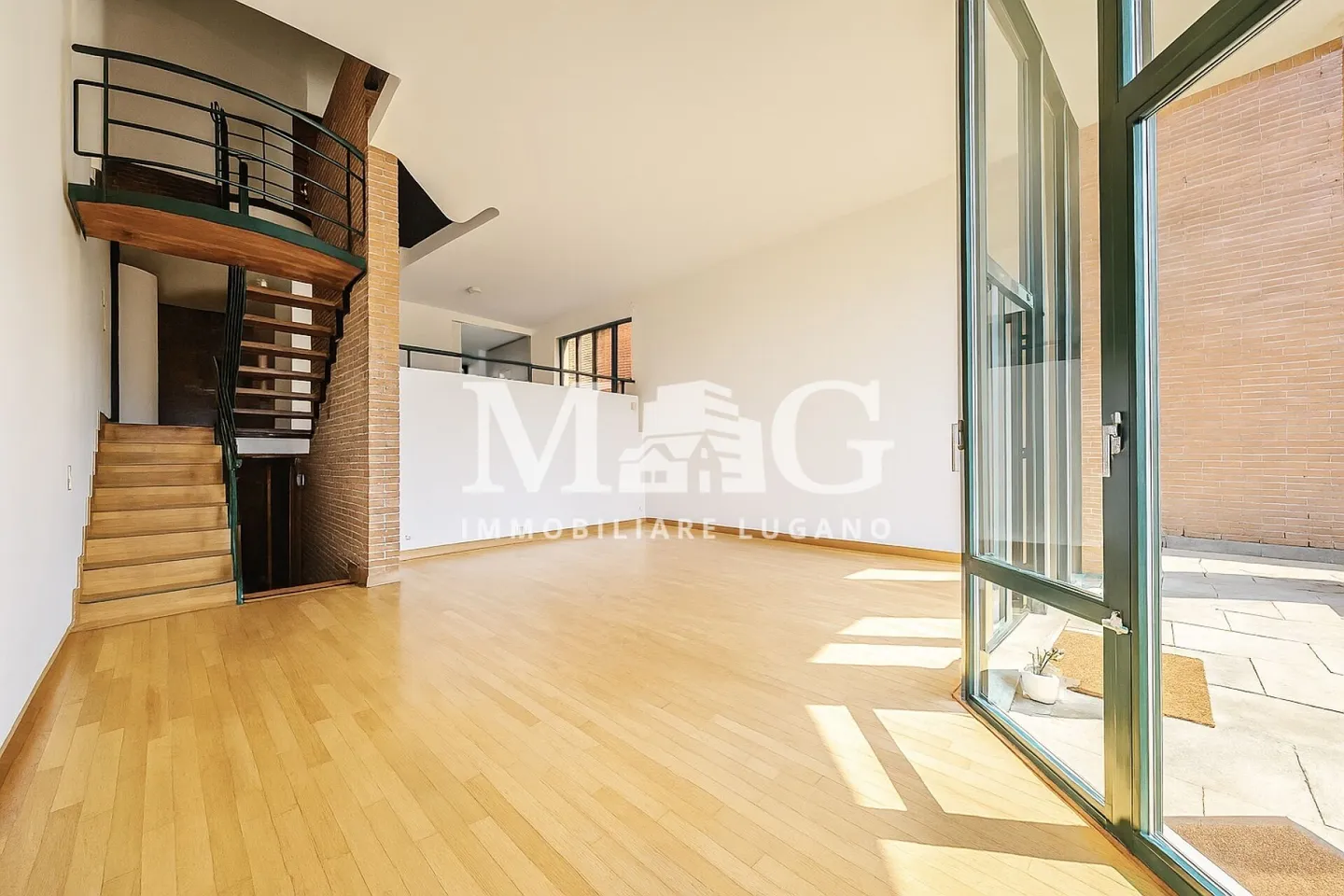 Lugano : Villa avec jardin privé et vue imprenable sur le lac - Photo 4 sur 17