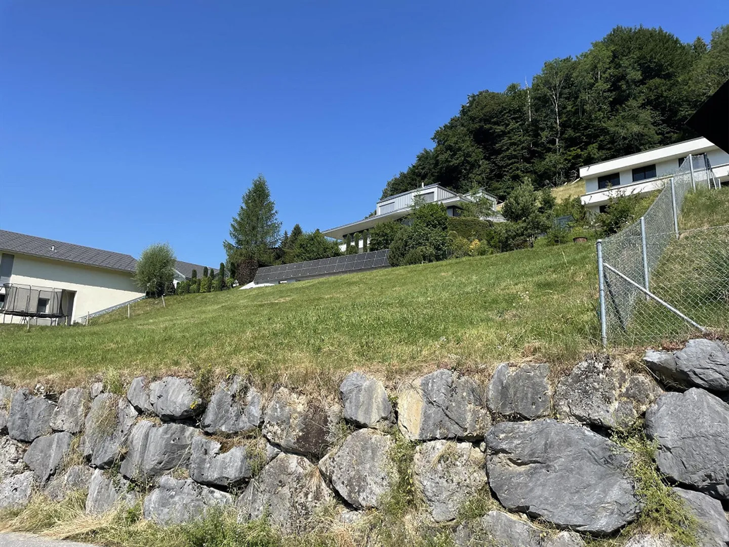 Grundstück mit Aussicht - Foto 2 von 6