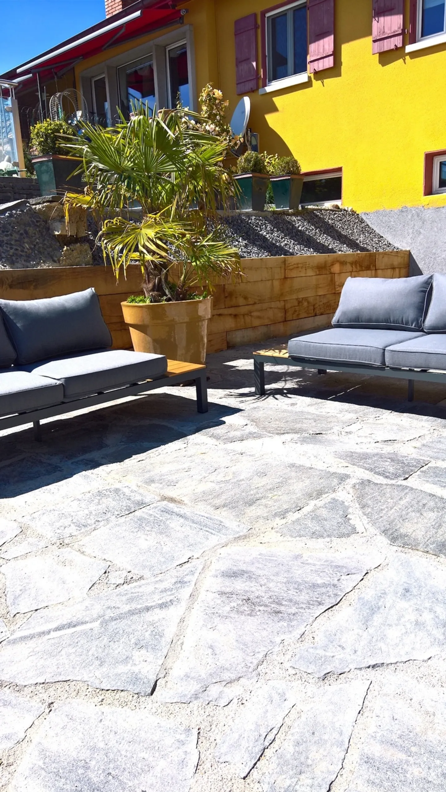 Panoramic View - 8-Room Villa - Photo 6 of 10