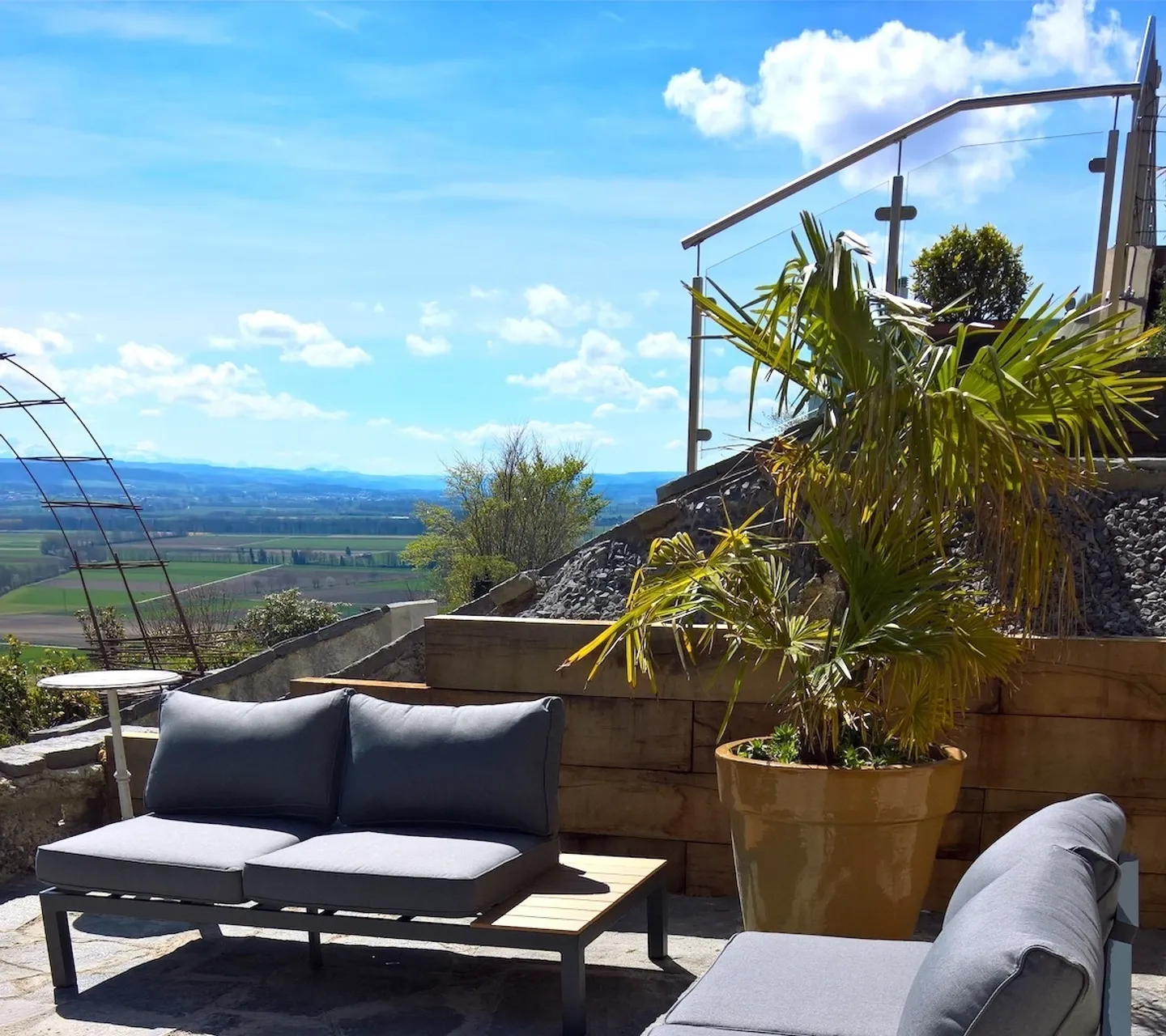 Panoramic View - 8-Room Villa - Photo 3 of 10