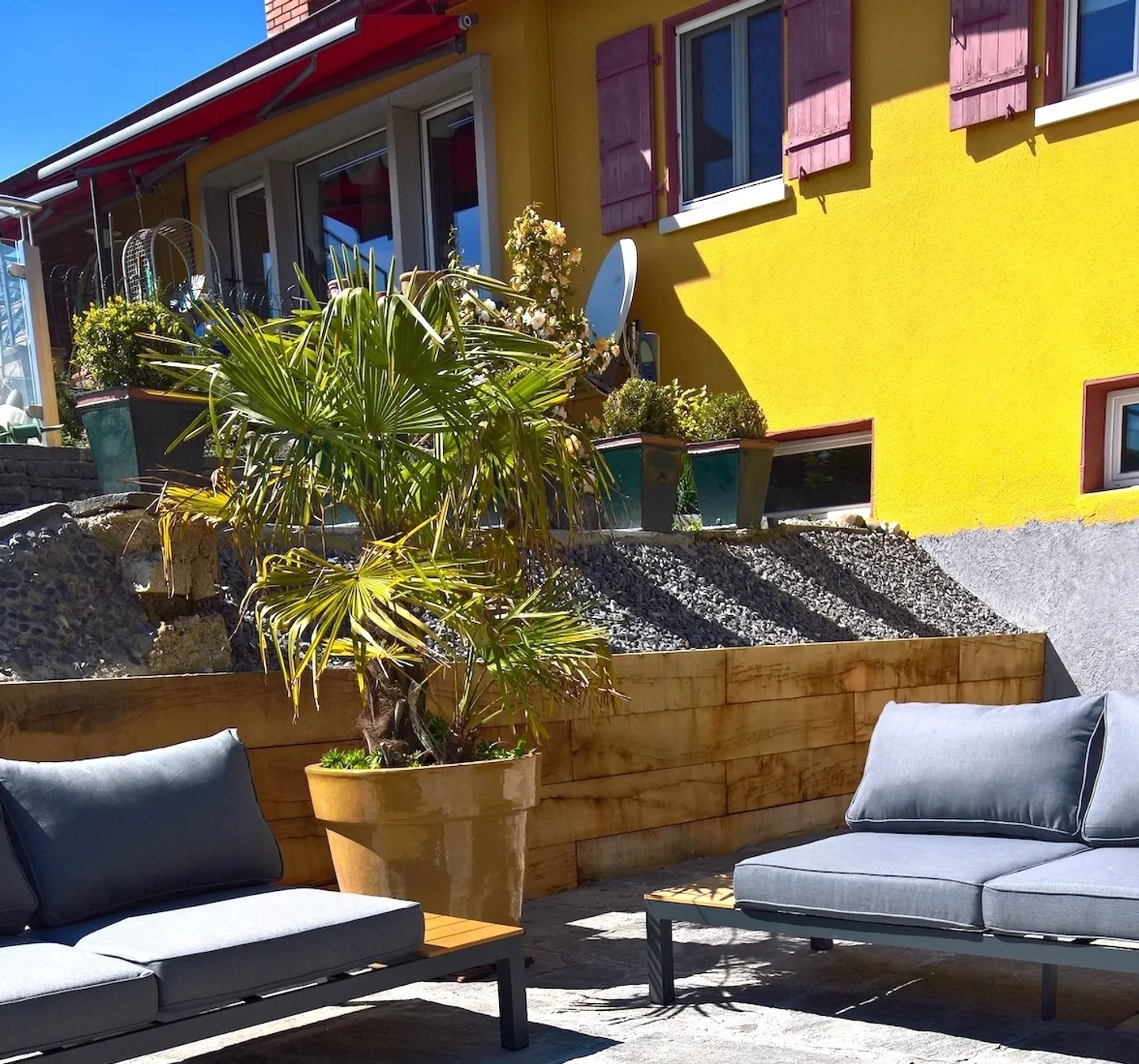 Panoramic View - 8-Room Villa - Photo 4 of 10