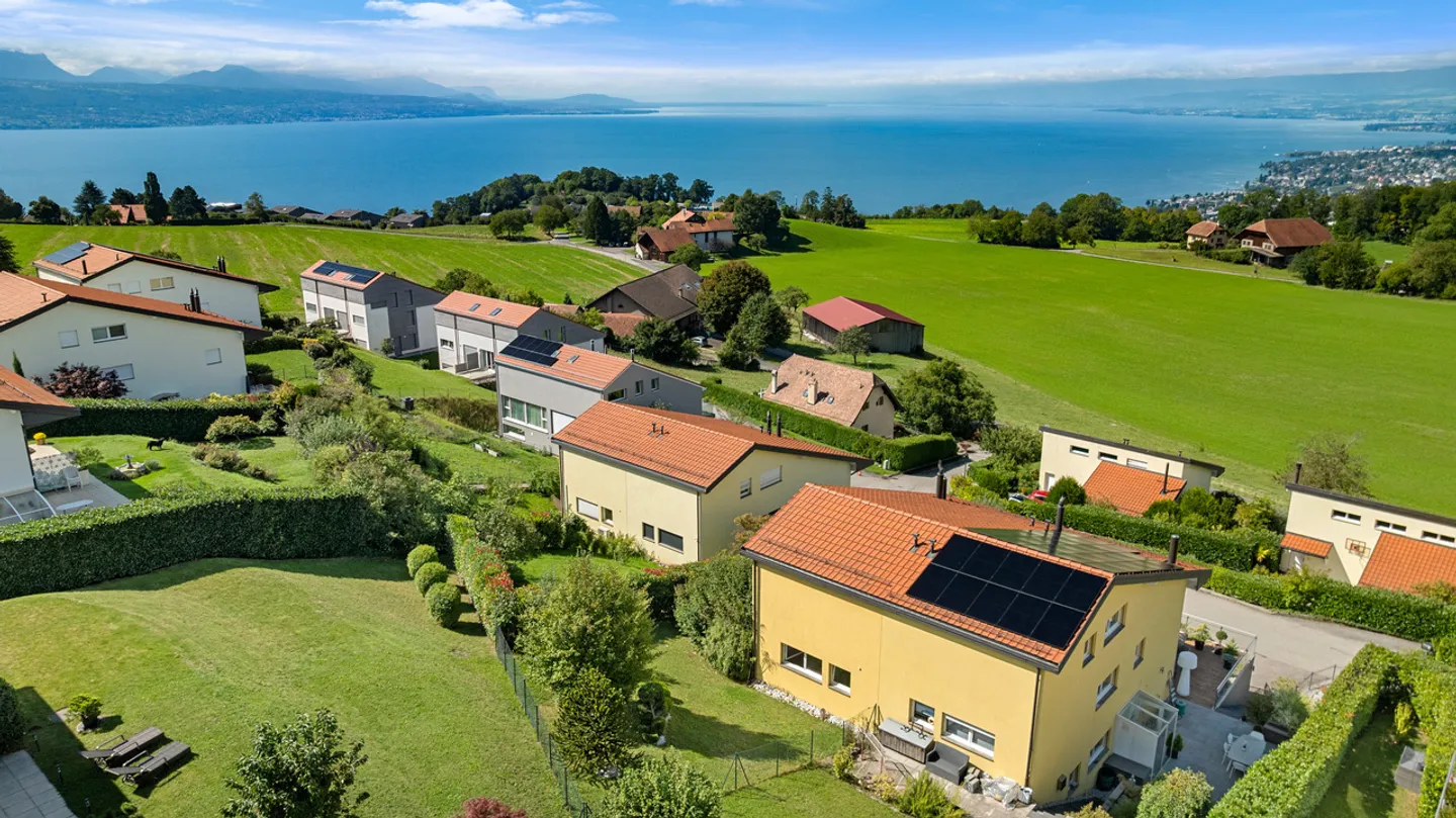 Casa con un ambiente di vita eccezionale - Foto 2 di 13