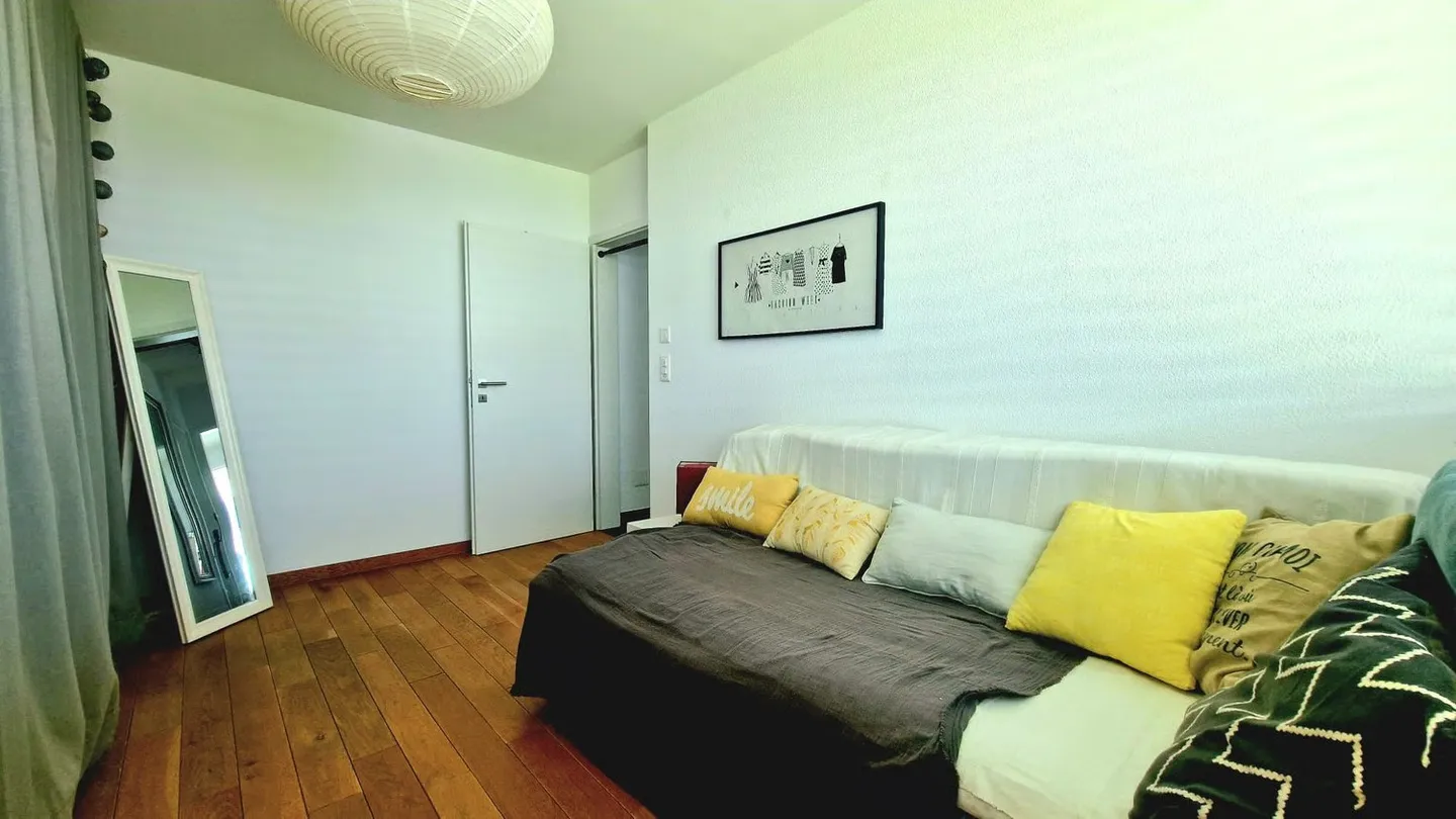 For Rent – Magnificent High Standard Apartment - Photo 13 of 36