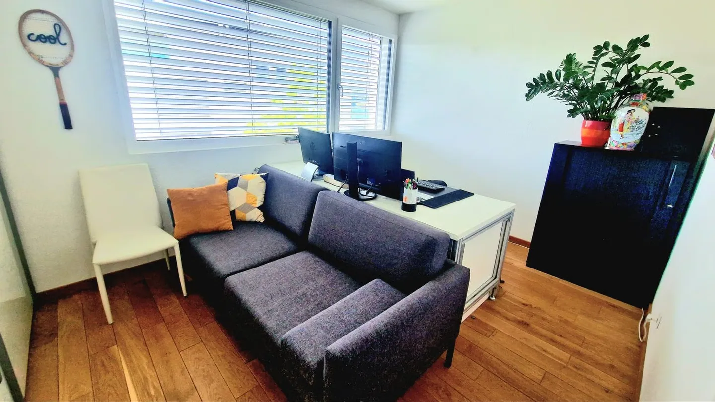For Rent – Magnificent High Standard Apartment - Photo 23 of 36