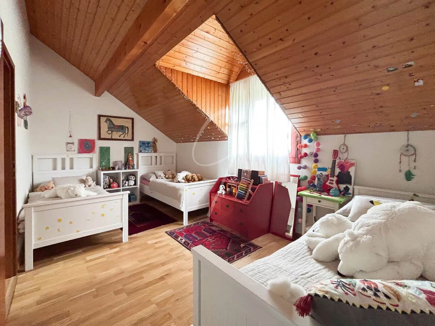 Découvrez cette superbe villa twin house de 4 chambres - Photo 20 sur 27