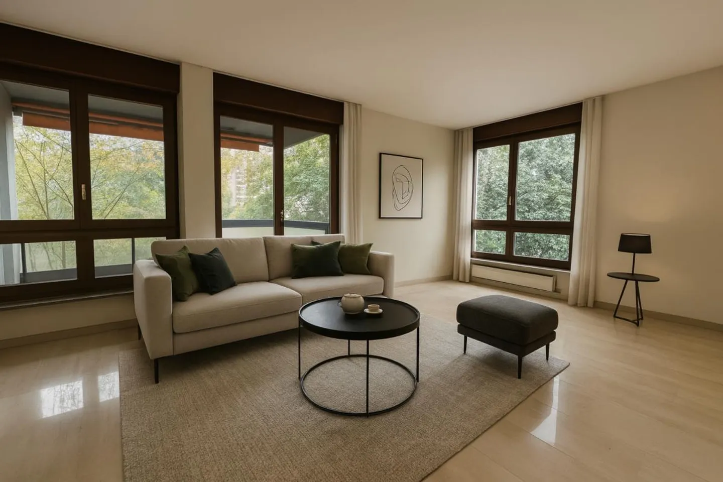 Grand appartement avec terrasse - Photo 1 sur 5