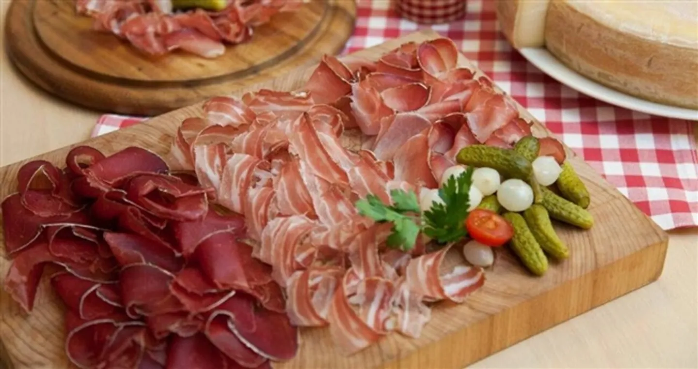 «3-Zimmer-Restaurant 240 m2 in Sitten» - Foto 16 von 19