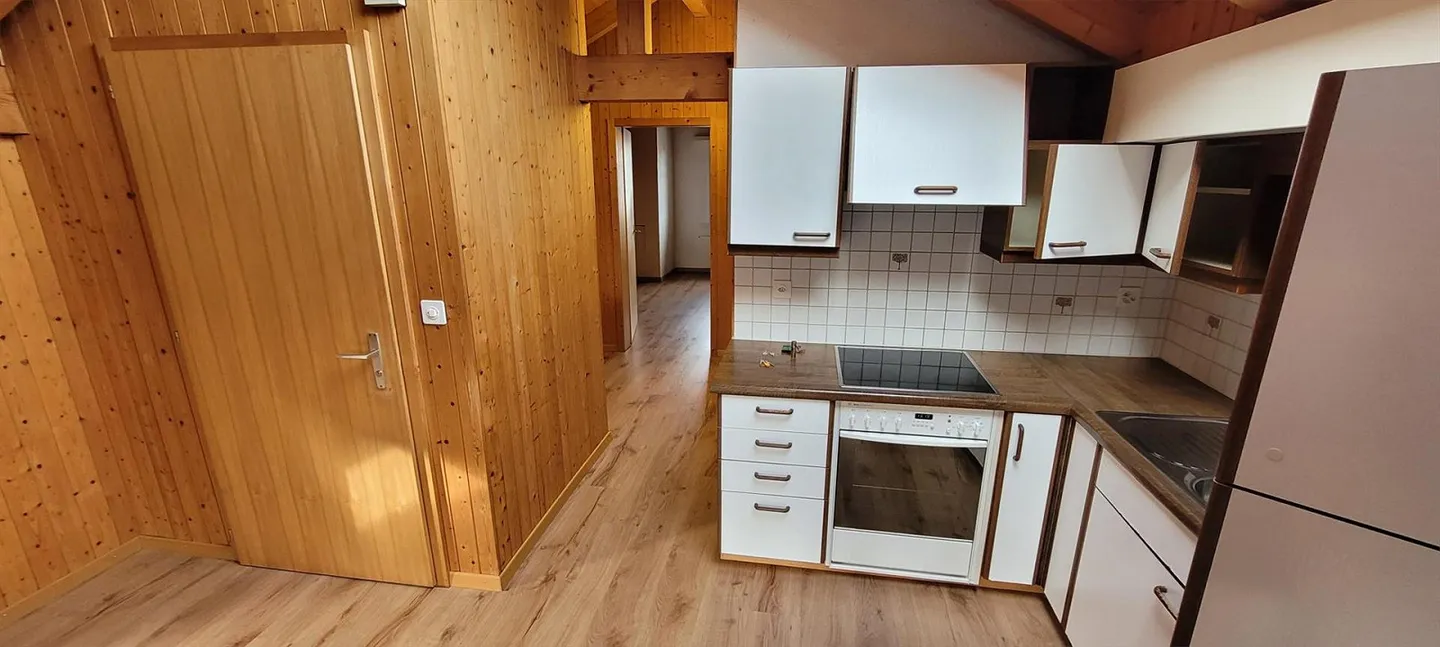 Appartamento mansardato di 2,5 stanze in centro - Foto 4 di 7