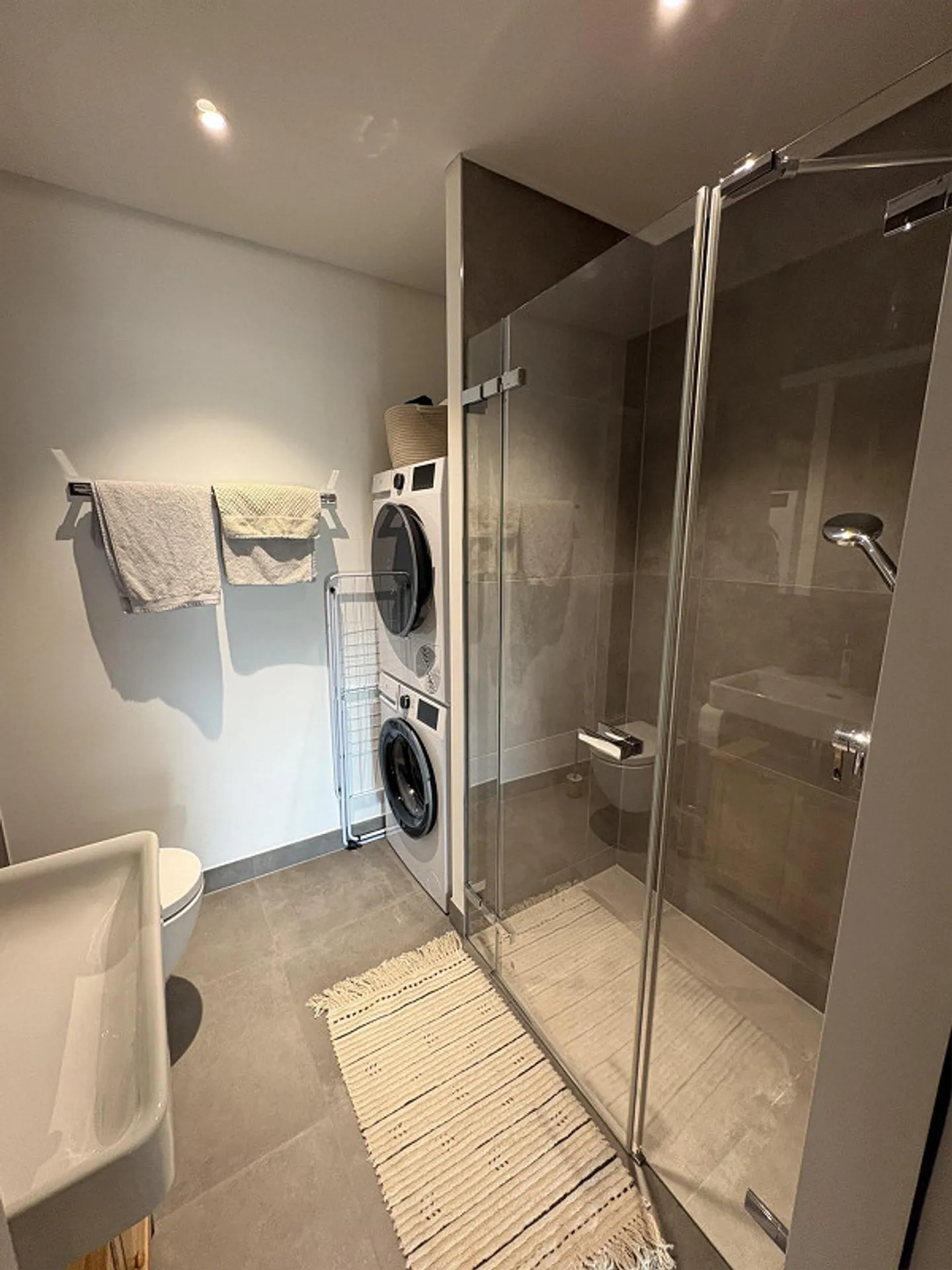 Nouvel appartement de 2,5 pièces dans le quartier confortable de Tribschen - Photo 14 sur 16