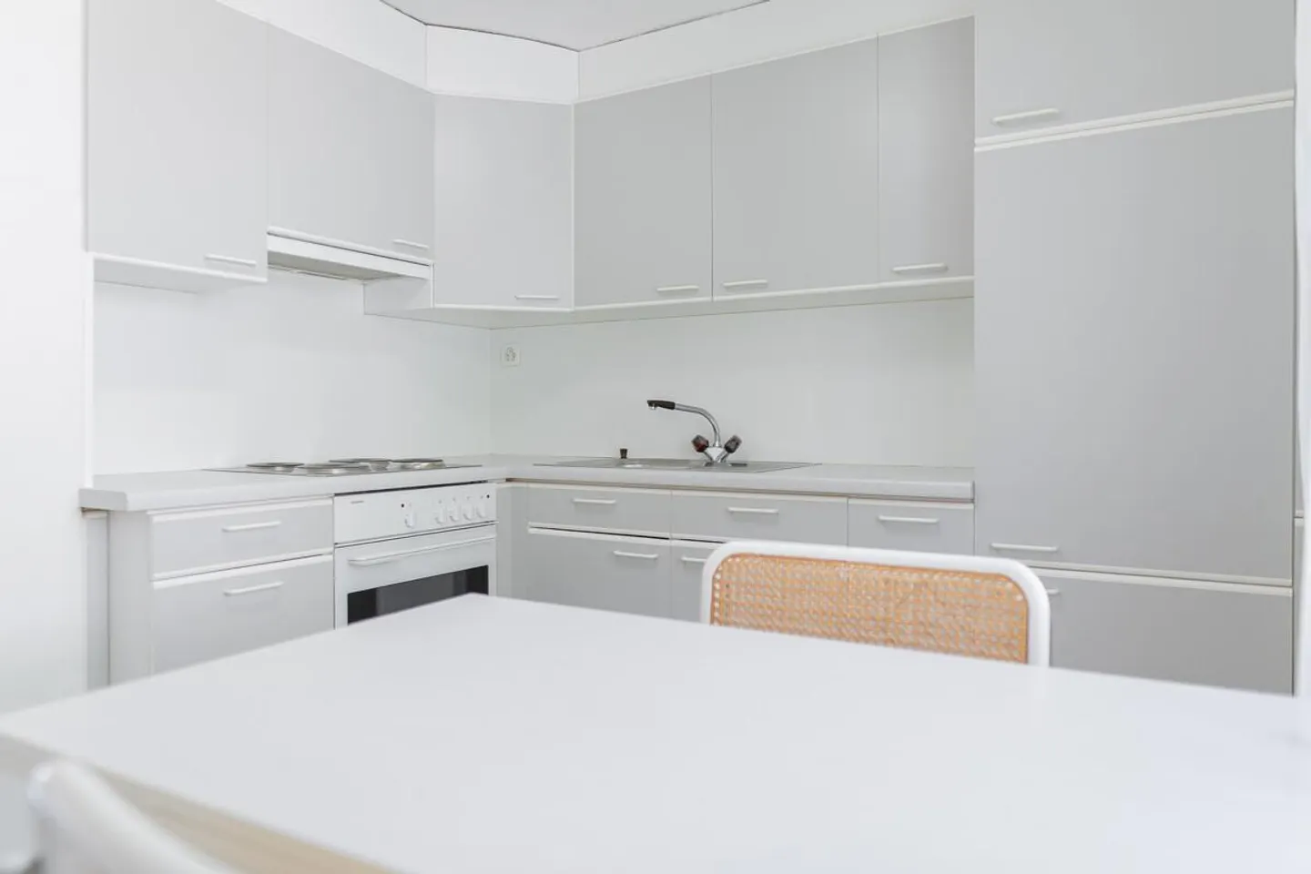 Casa unifamiliare ben tenuta con appartamento separato e molto potenziale - Foto 8 di 25