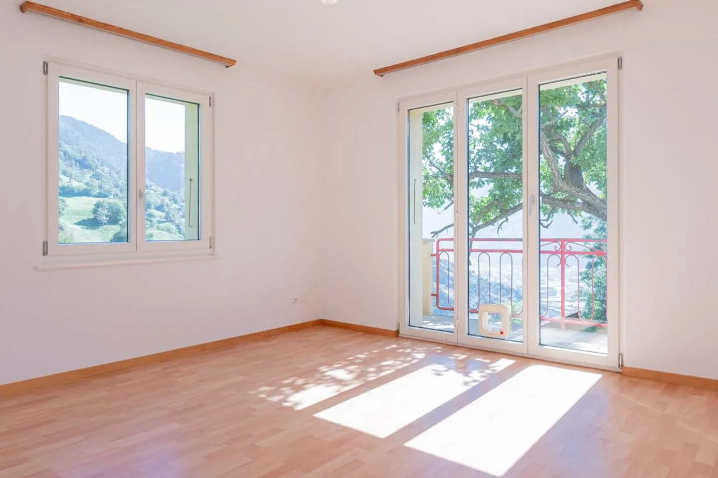 Casa unifamiliare ben tenuta con appartamento separato e molto potenziale - Foto 10 di 25