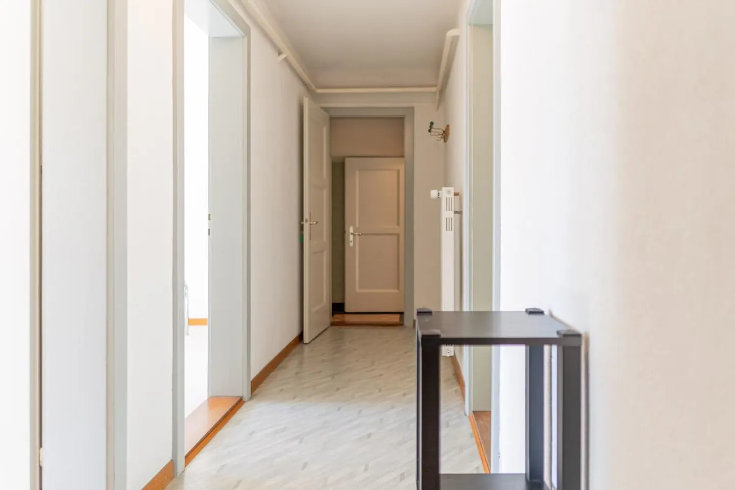 Casa unifamiliare ben tenuta con appartamento separato e molto potenziale - Foto 15 di 25