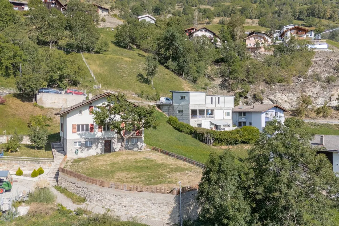 Casa unifamiliare ben tenuta con appartamento separato e molto potenziale - Foto 20 di 25