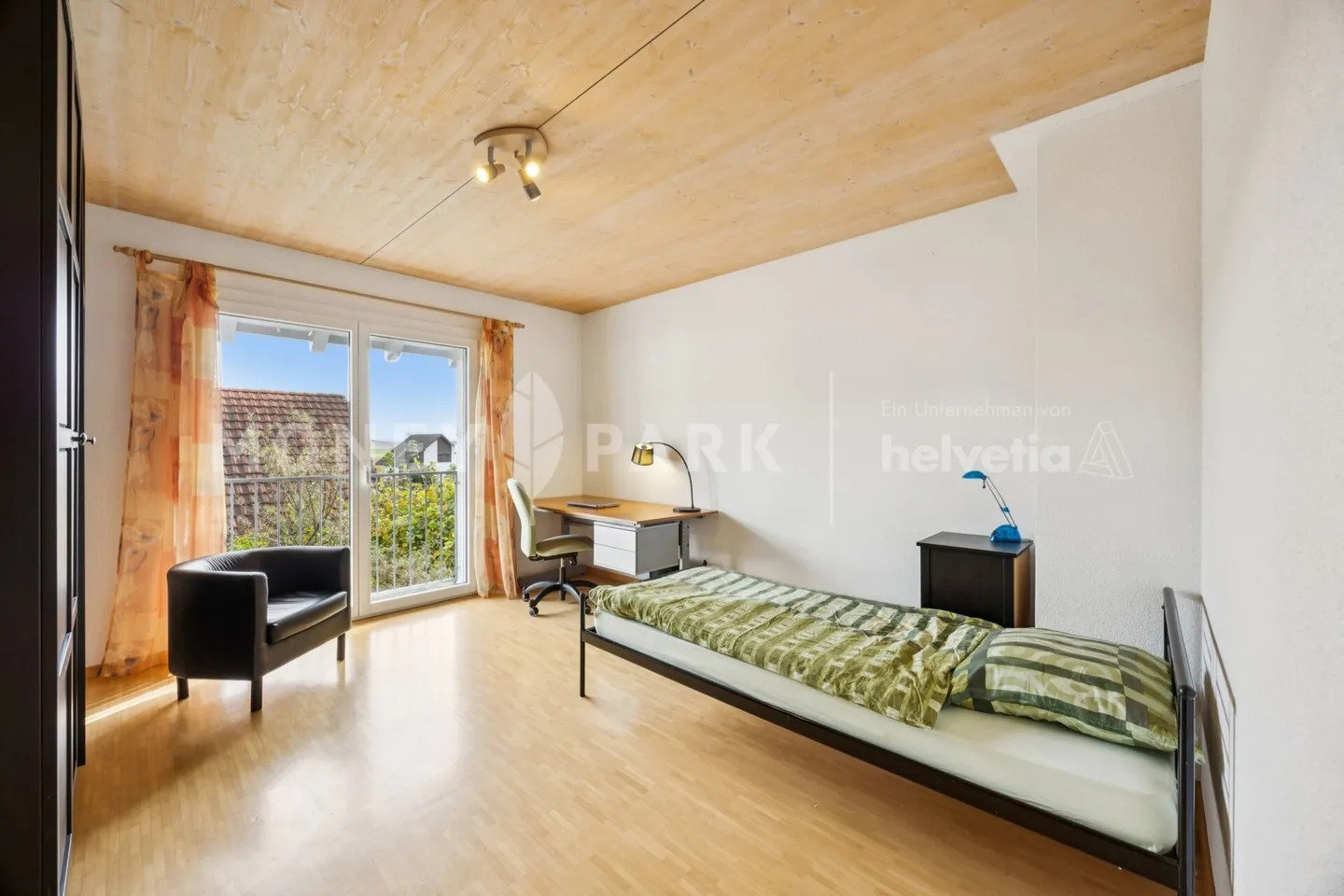 Charmante maison individuelle de 8,5 pièces avec beaucoup d'espace pour la famille et les loisirs - Photo 7 sur 13