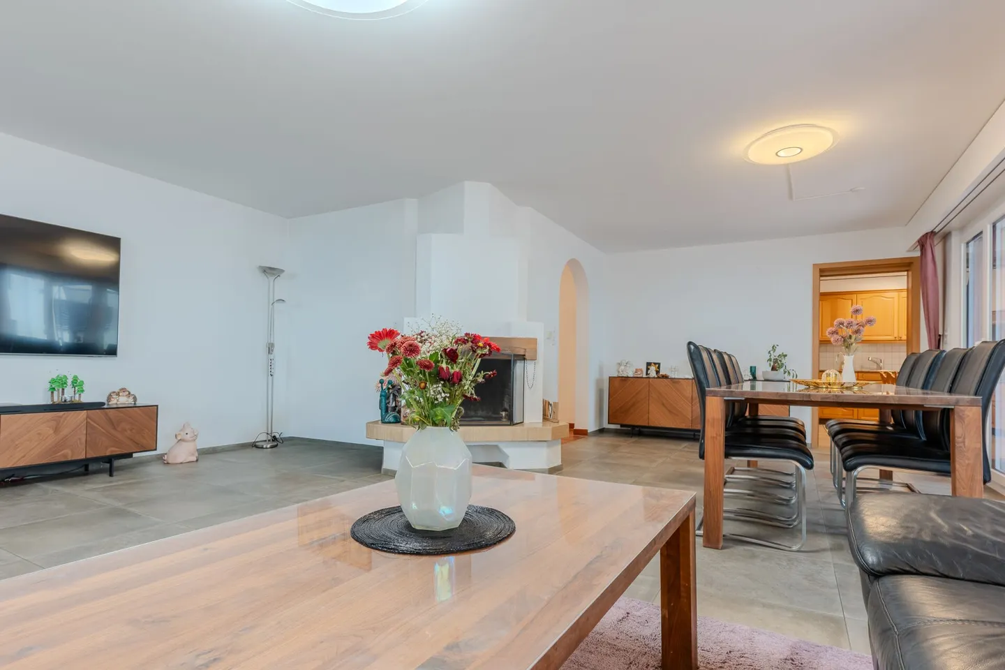 Geräumige Wohnung mit grosser Terrasse - Foto 18 von 26