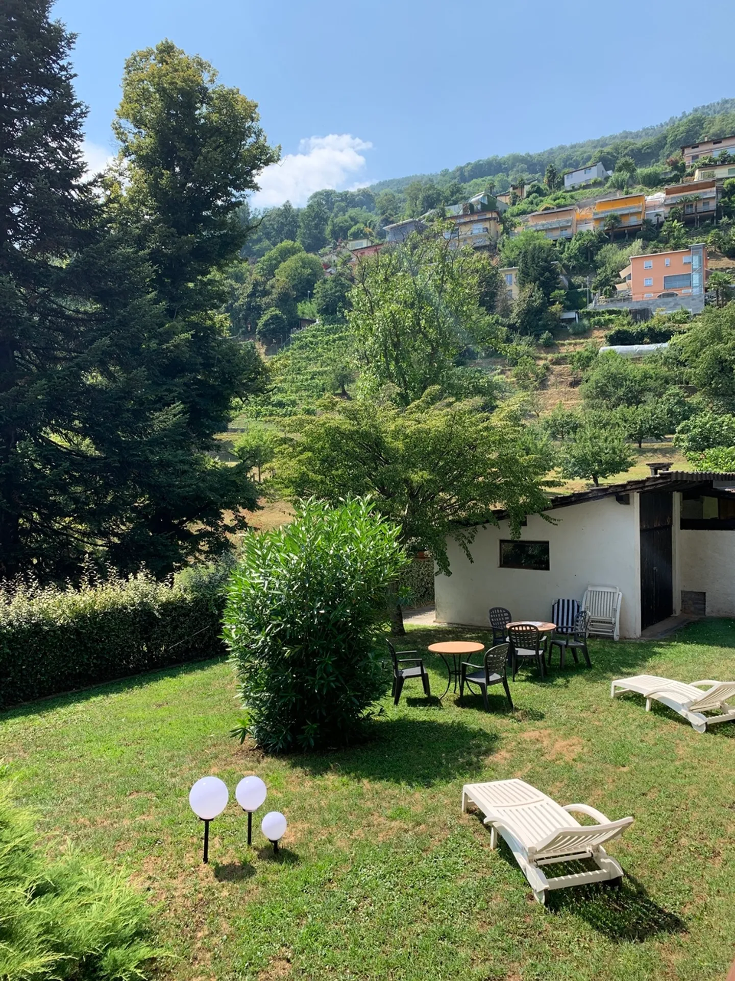 Appartamento ammobiliato in affitto - Foto 4 di 11