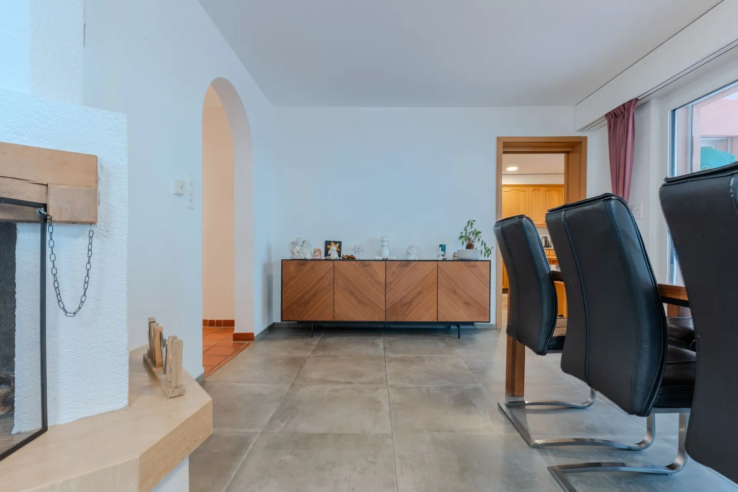 Geräumige Wohnung mit grosser Terrasse - Foto 19 von 26