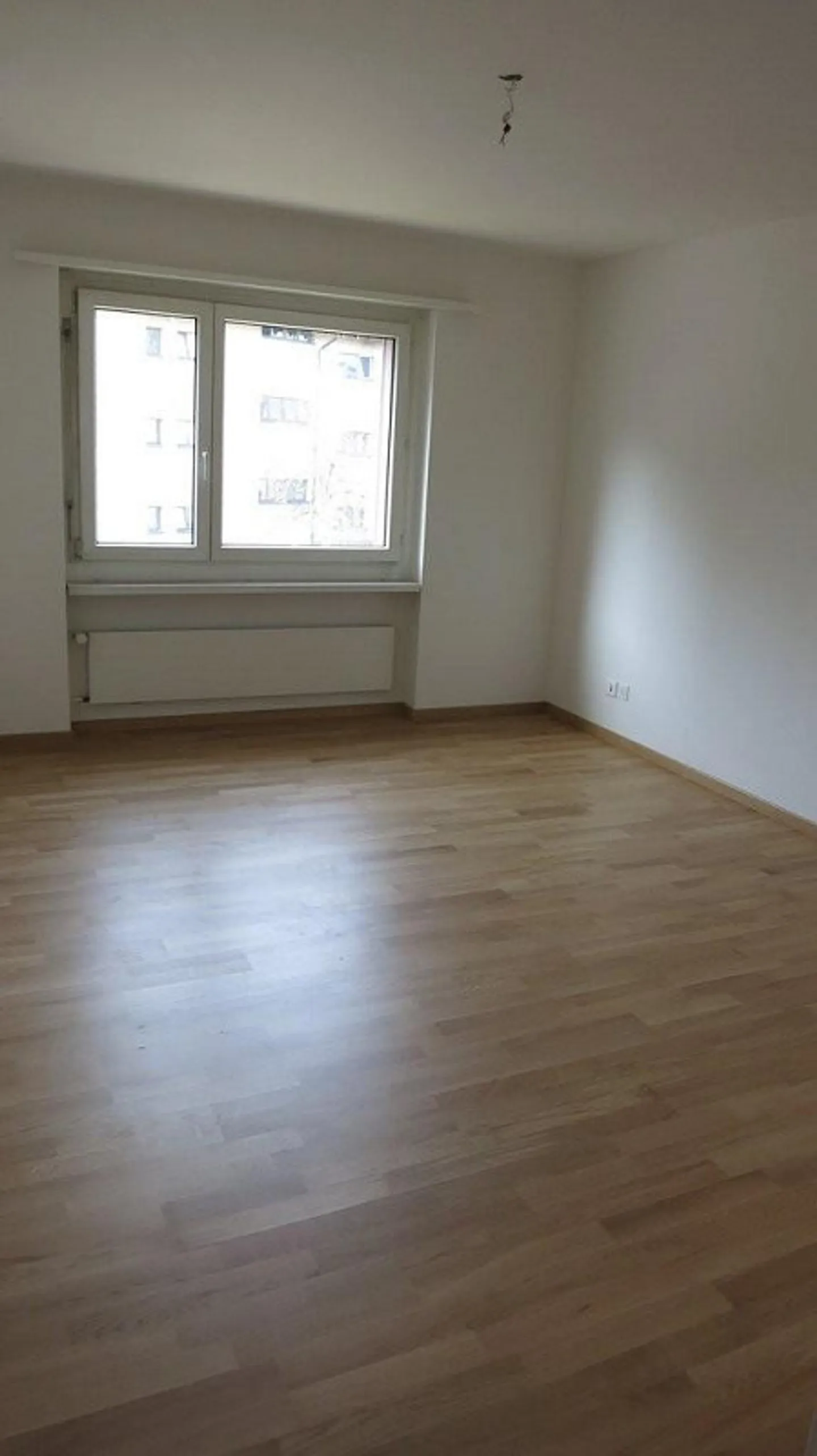 Schöne 4.5 Zimmer-Wohnung in Forch zu vermieten - Foto 4 di 10