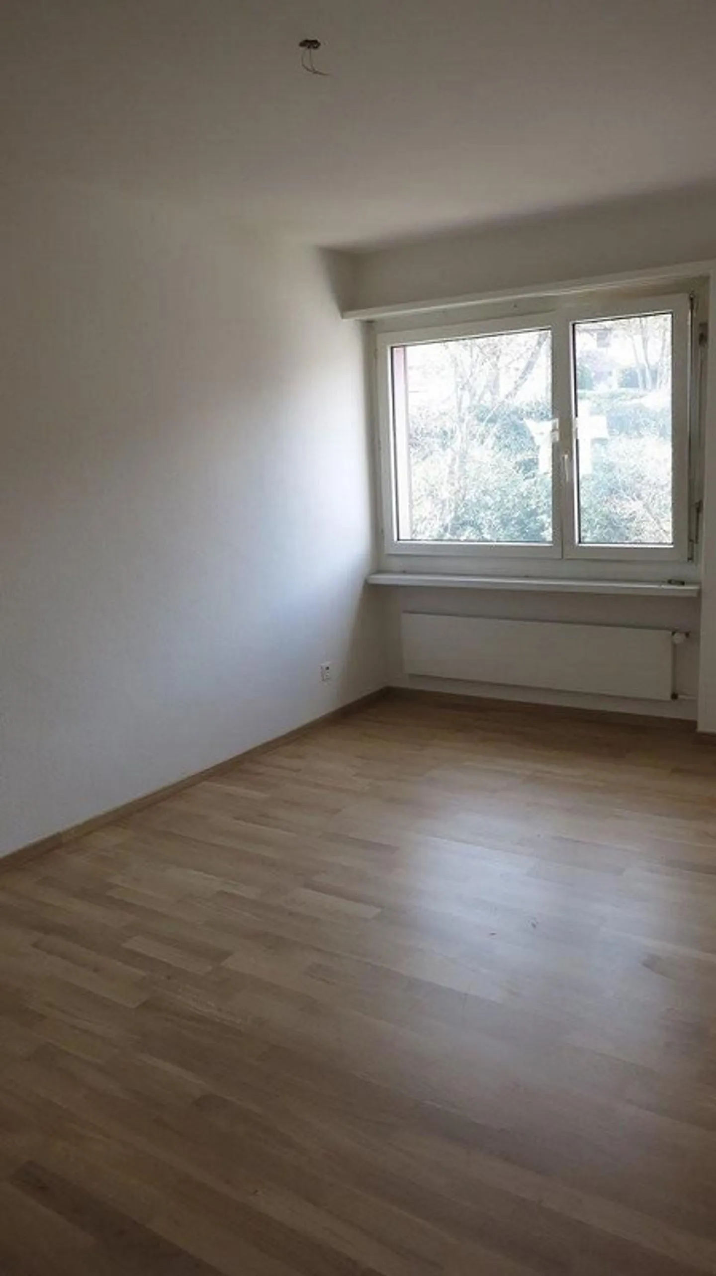 Schöne 4.5 Zimmer-Wohnung in Forch zu vermieten - Foto 7 di 10