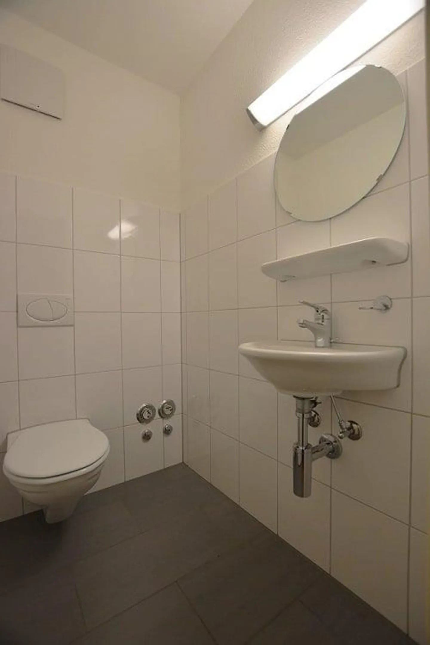 Sonnige Attika-Wohnung - Foto 3 von 10