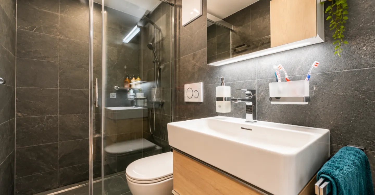 Charming apartment combining character and elegance - Photo 10 of 12