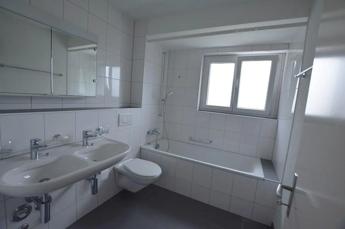 Sonnige Attika-Wohnung - Foto 2 von 10