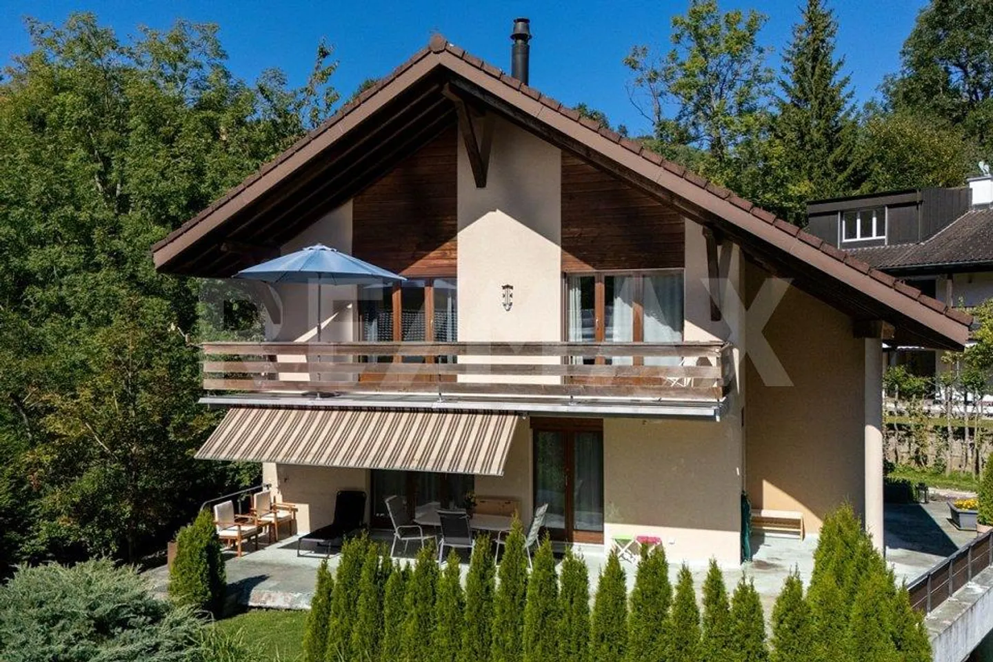 Beaucoup d'espace, de nature et un grand potentiel - Maison individuelle spacieuse - Photo 1 sur 13