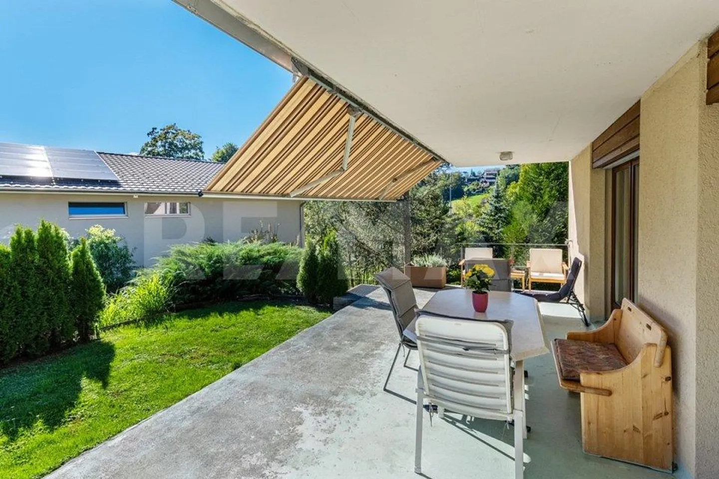 Beaucoup d'espace, de nature et un grand potentiel - Maison individuelle spacieuse - Photo 2 sur 13