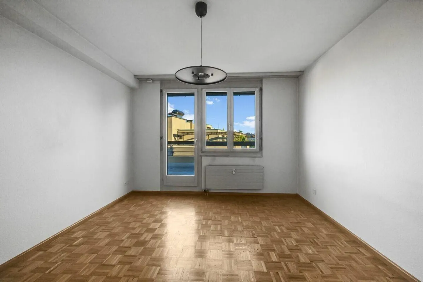 Living with a view over the rooftops - 4.5-room penthouse apartment with 2 terraces... - Photo 10 of 13