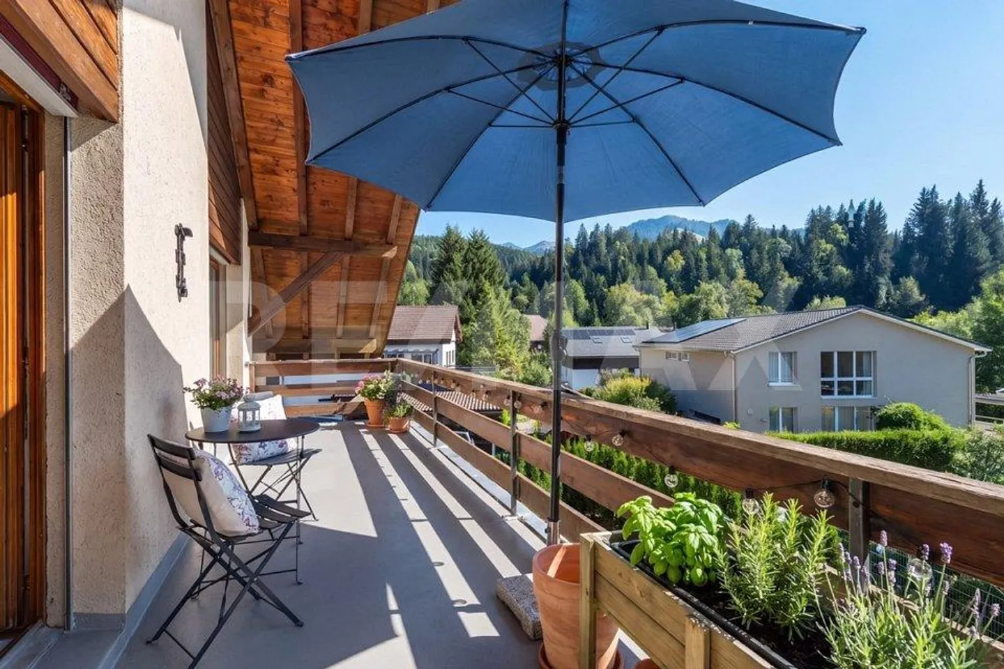 Beaucoup d'espace, de nature et un grand potentiel - Maison individuelle spacieuse - Photo 9 sur 13