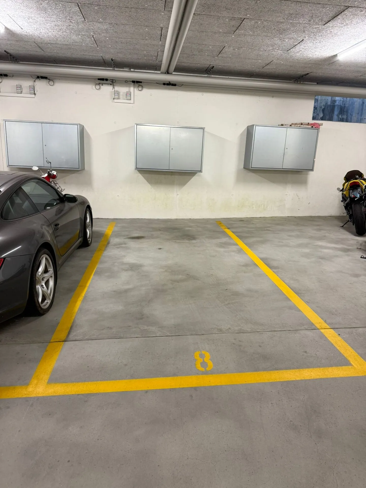 Parking space in Zufikon for sale! - Photo 1 of 2