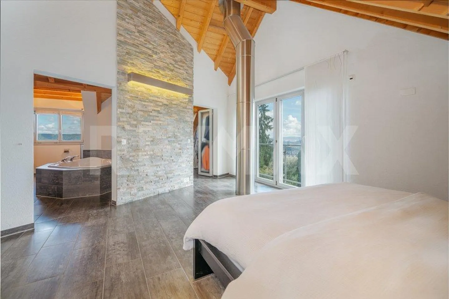 Où la lumière et le panorama façonnent les espaces : Maison individuelle au Heitersberg - Photo 9 sur 13