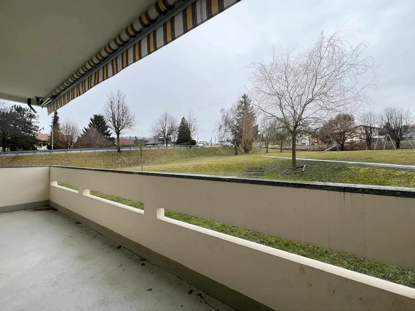 04757 - 4-Zimmer-Wohnung - RTE EN-VERDAU 15 - BELFAUX - Foto 3 von 8