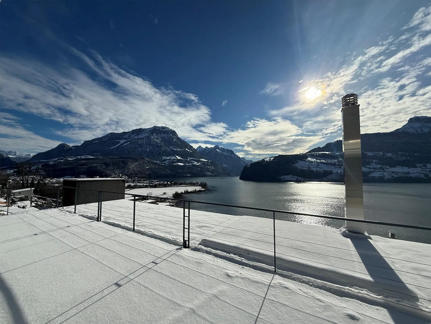 5.5 Zimmer-Maisonettewohnung an ruhiger Lage in Brunnen - Foto 1 von 1