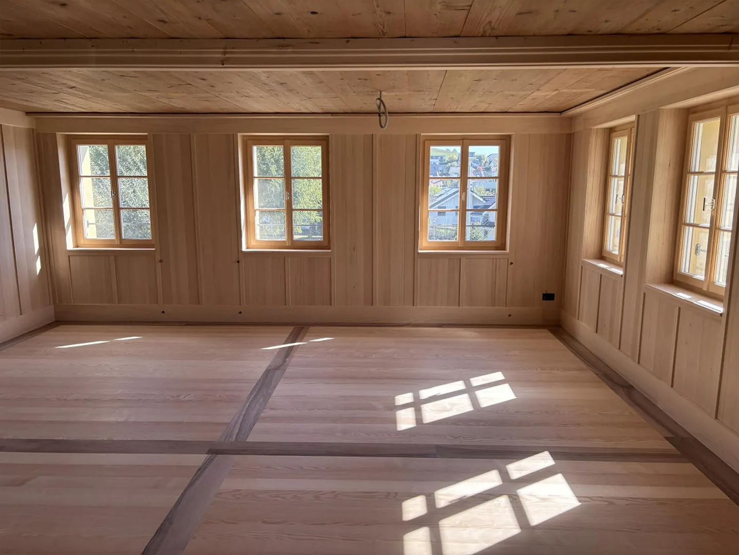 Living with History: Restored Farmhouse from 1617 - Photo 6 of 13