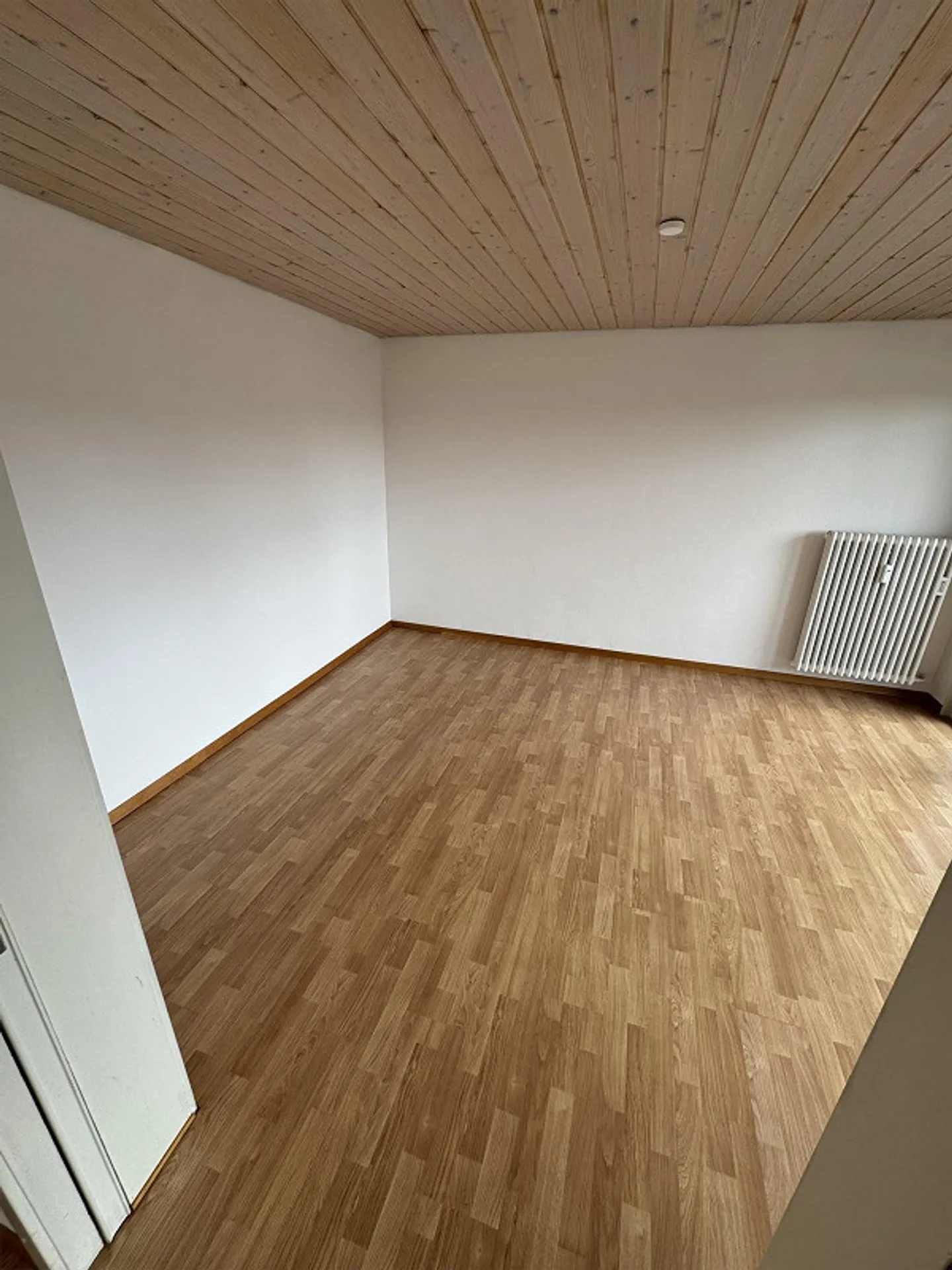 5-Room Apartment - Photo 8 of 10