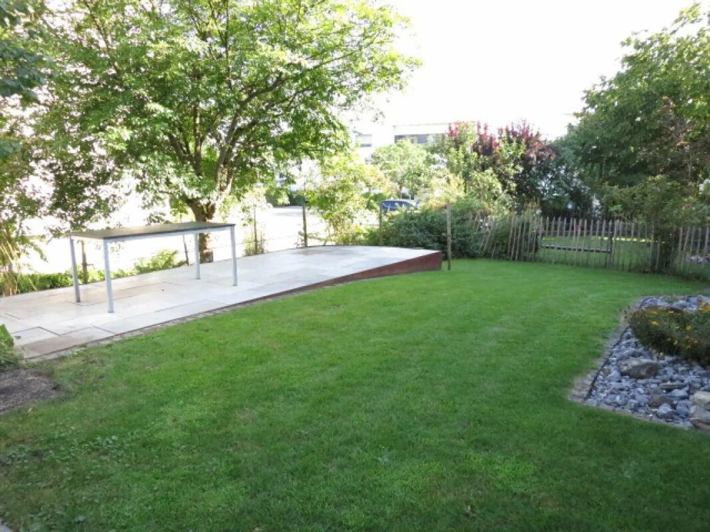 Appartement de 4 pièces au rez-de-chaussée surélevé dans un emplacement calme à Männedorf - Photo 9 sur 10
