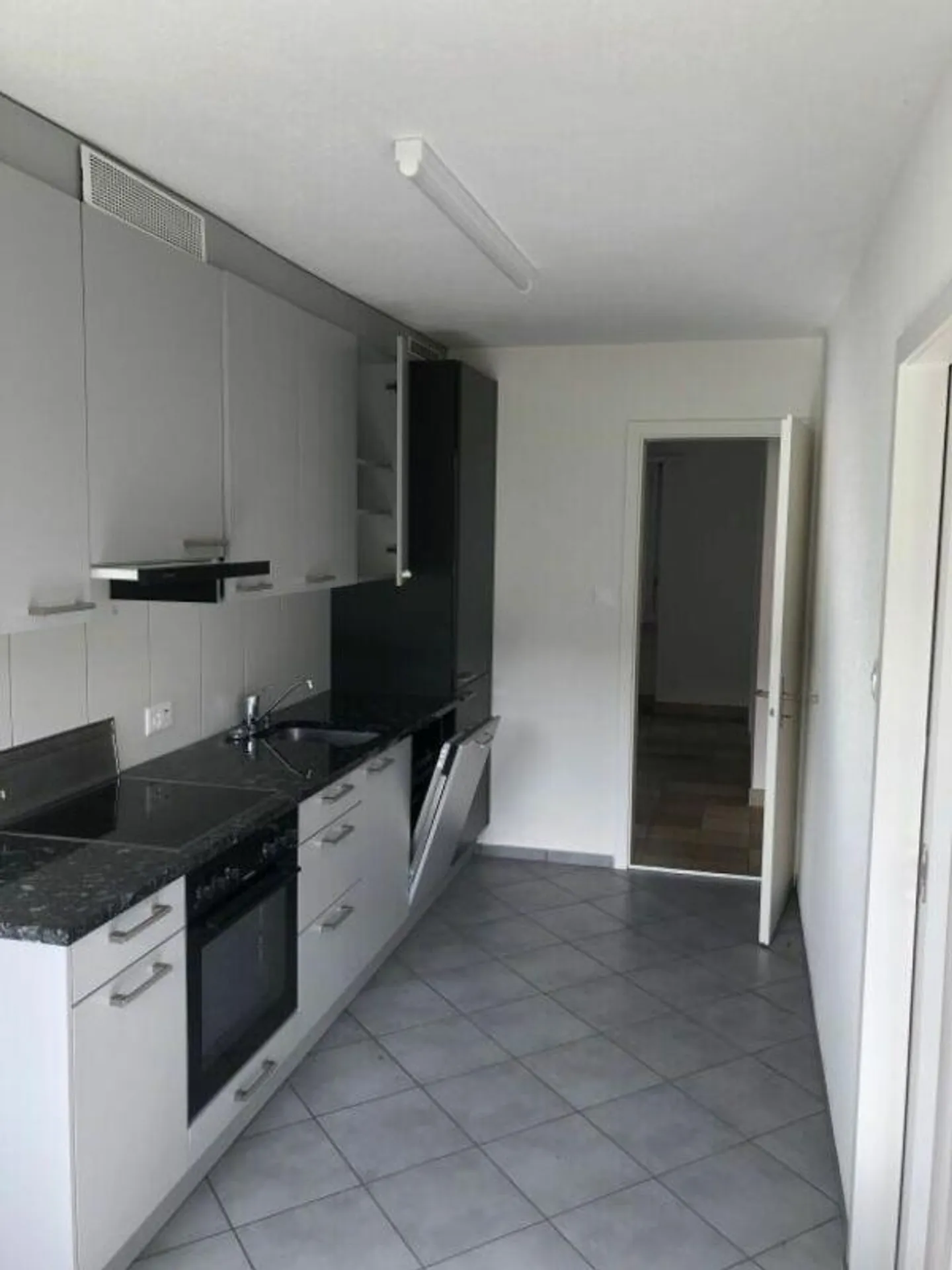 Votre nouveau chez-vous dans un emplacement privilégié avec une vue imprenable ! - Photo 1 sur 11