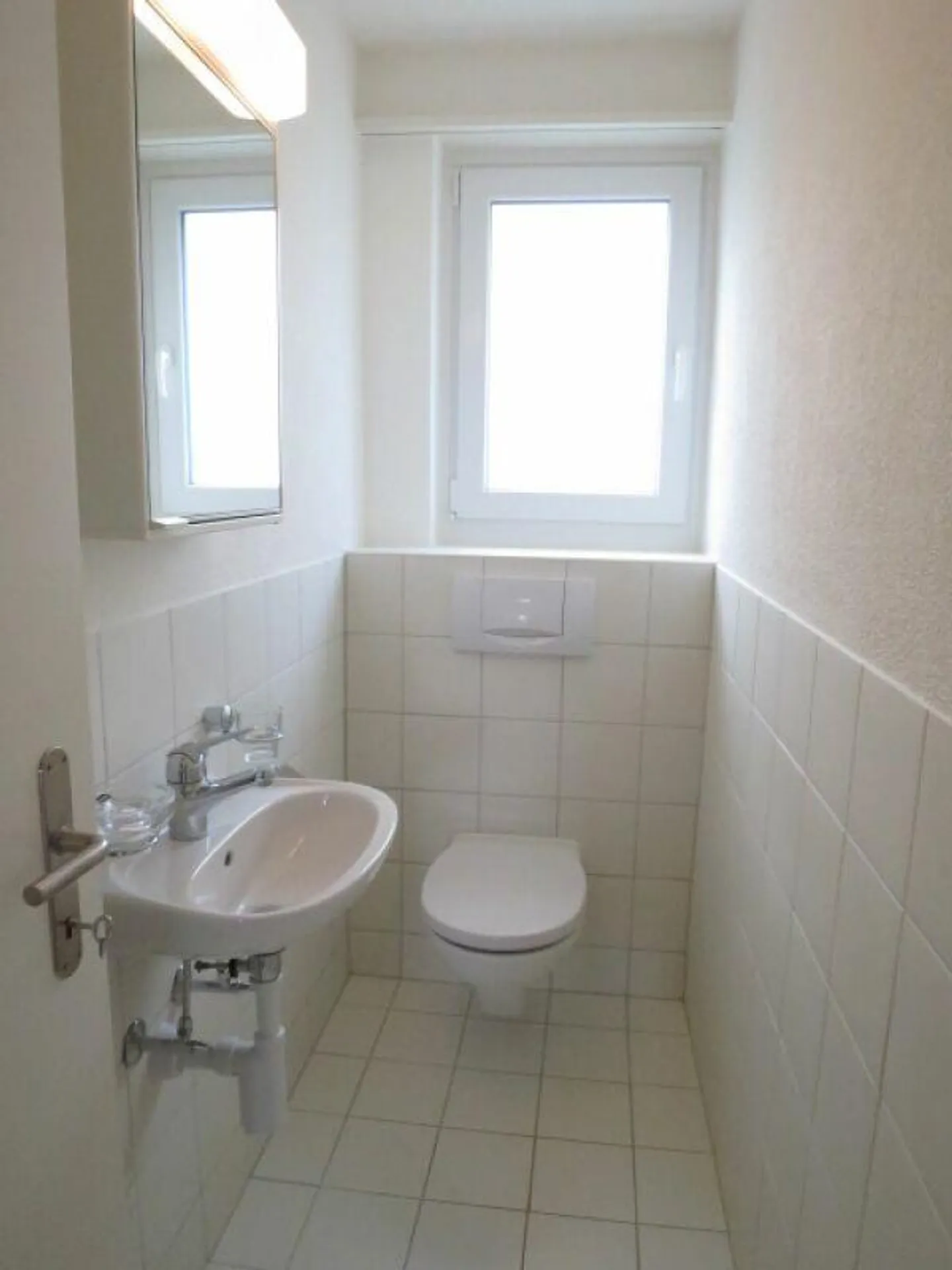 Appartement de 4 pièces au rez-de-chaussée surélevé dans un emplacement calme à Männedorf - Photo 6 sur 10