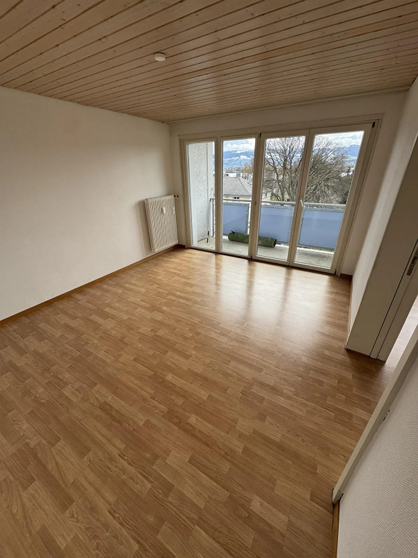 5-Room Apartment - Photo 10 of 10