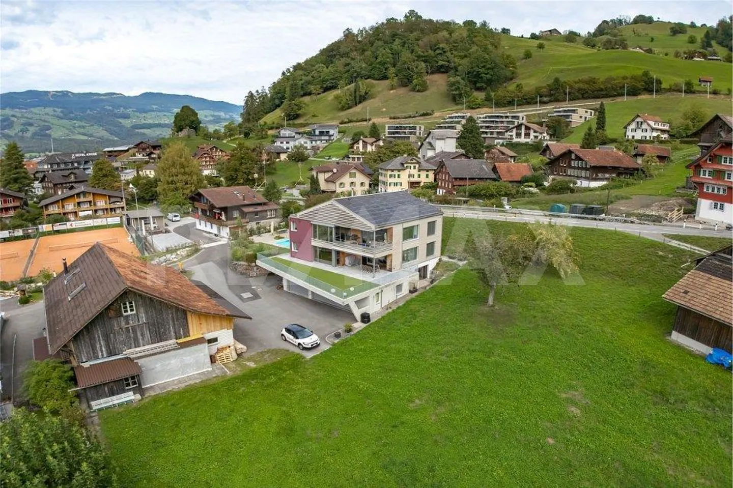 Condominio esclusivo con potenziale - Foto 7 di 13
