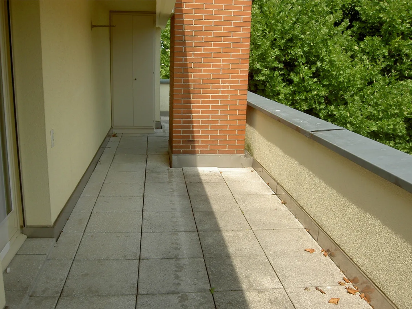 Appartamento Attico 3 1/2 Z' al 2° piano con balcone - Foto 9 di 12